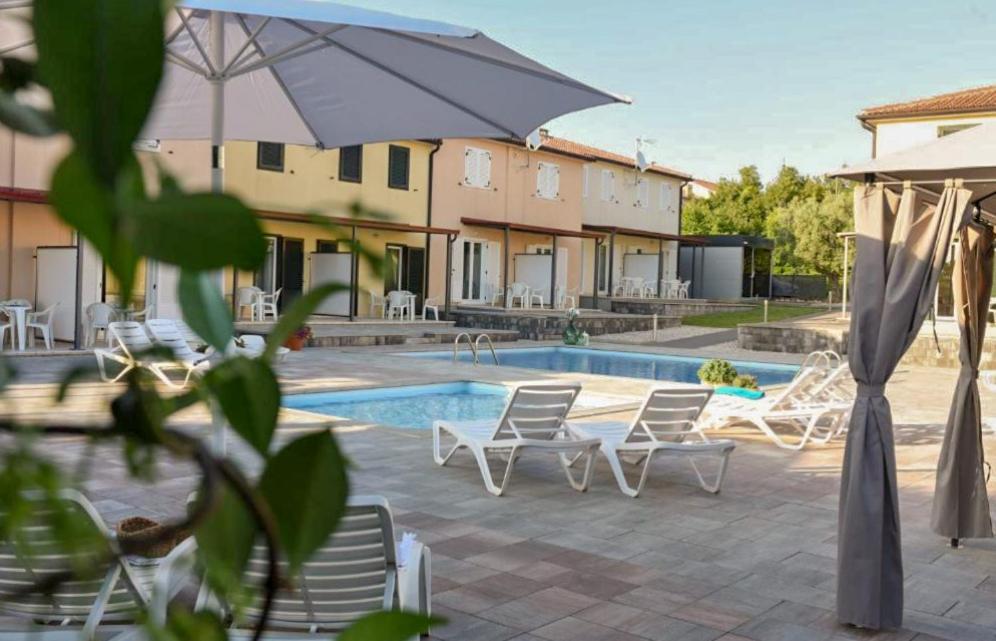 Ferienwohnung Dija Riva 2 Tar-Vabriga Exterior foto
